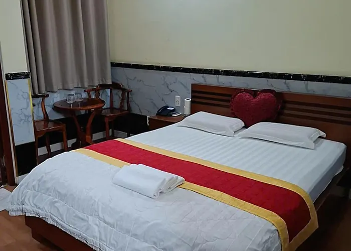 Saigon Night Hotel